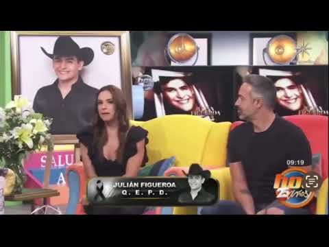 Momento dónde el espíritu de Chabelo se le mete a Tania Rincón en vivo al hablar de Julián Figueroa