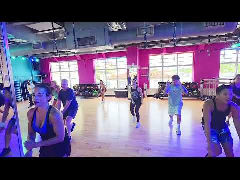 Yo vengo de Cuba (with Fredyclan) Mulato - zumba 09-oct-25