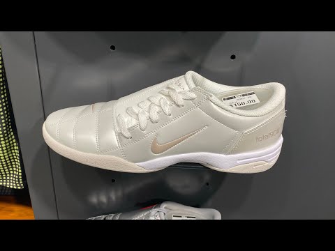 Nike Total 90 (Photon Dust/ White/ Vast Grey/ College Grey) - Style Code: HQ2851-002