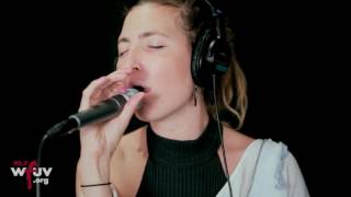 Warpaint - "Whiteout" (Live at WFUV)