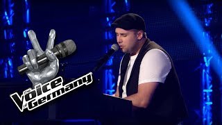 Livin&#39; On A Prayer - Bon Jovi | Marco Weichselbraun | The Voice of Germany 2016 | Blind Audition