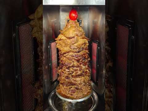 o melhor churrasco grego da região em Ibipitanga Bahia na praça da feira