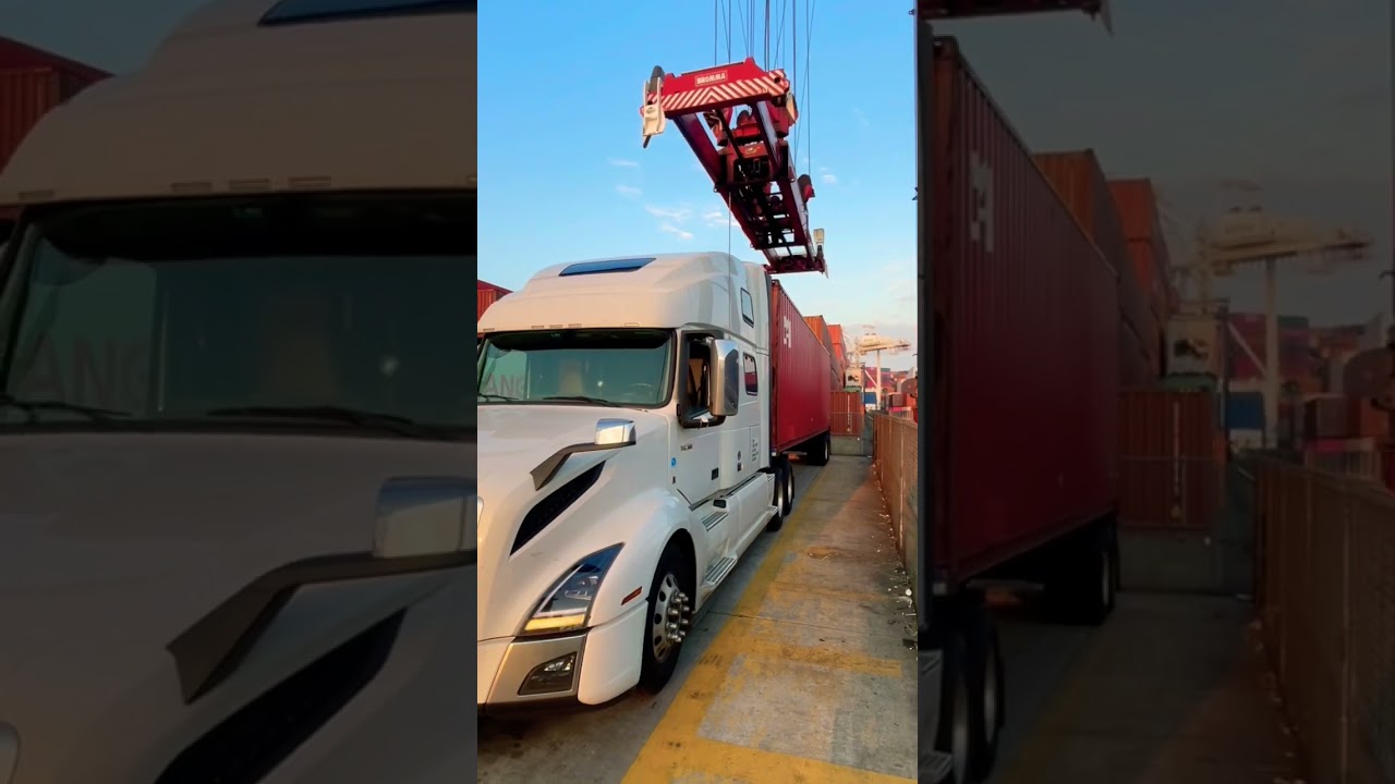 First week as a Port Truck Driver #truck #trucking #shorts #cdl #driving #semi #drive