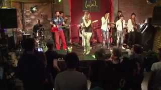 Sheila Fernandez & Band - Word Up (Live)