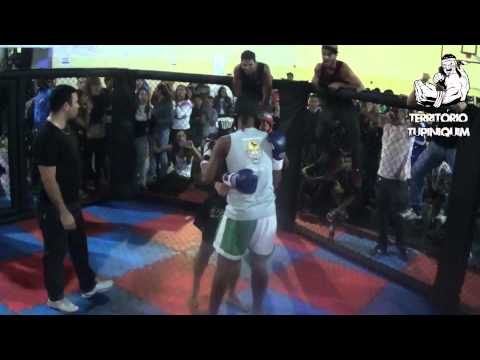 Ely Junior vs Willian - 3º Open Dragão Branco de Muay Thai