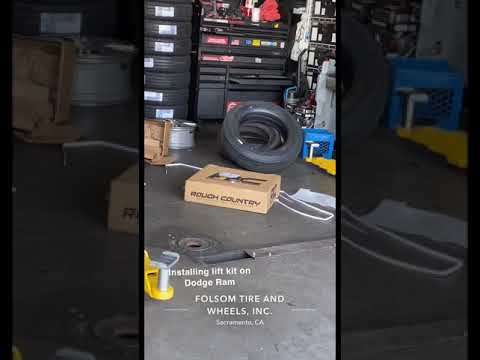 Installing Rough Country liftkit on Ram #dodge #ram