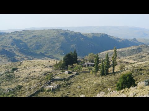 Fede Cabral Casa de Piedra (Music Video)