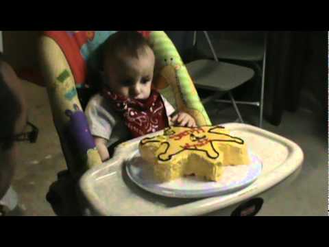 wyatts 1st birthday cake singing
