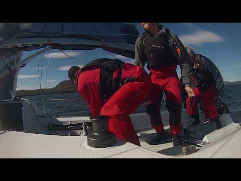 Fareast 23R sailing in beautiful condition