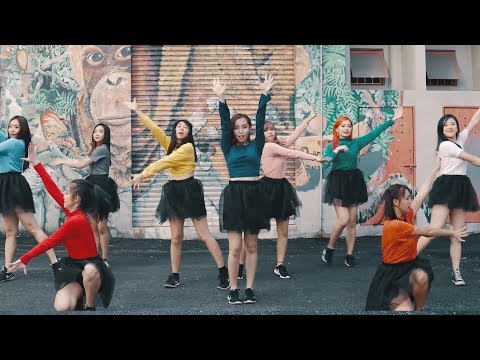 [TEASER] KUEENDOM MOMOLAND BBoom BBoom (뿜뿜)