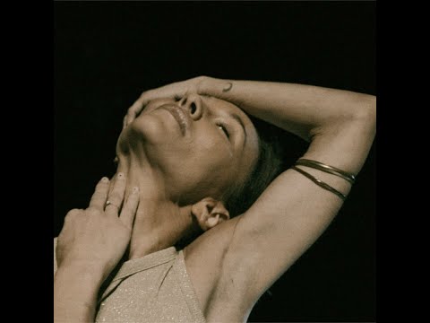 Riya Sokół - Niech żyje bal