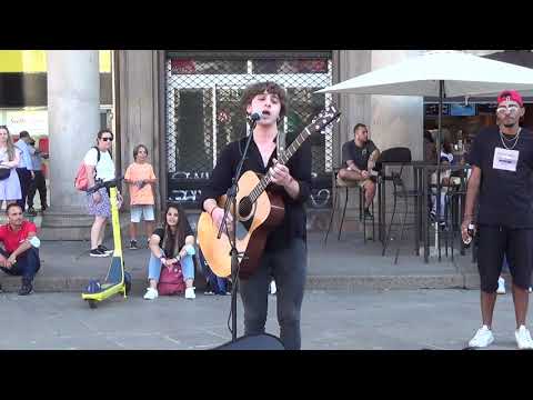 MILANO PIAZZA DEL DUOMO, 23 AGOSTO 2021 - ISMAIL DA PALERMO -