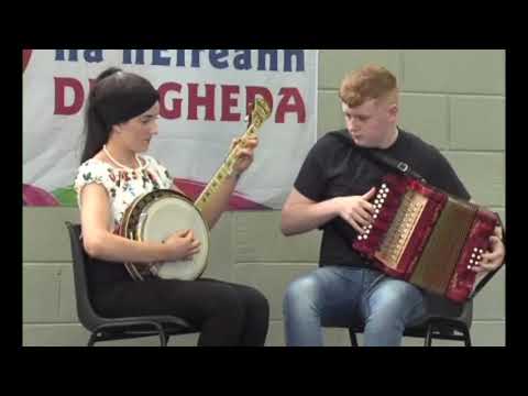 ComhaltasLive :Sinead Níc Eoin and Rian Ó Síoradáin