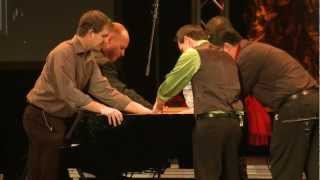 ThePianoGuys in concert (What Makes You Beautiful).