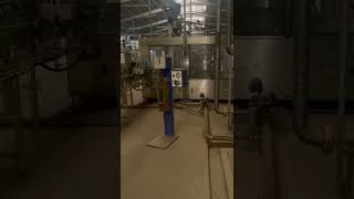Linie de îmbuteliere complete isobaric bottling line for CSD 6400 bph de vânzare - Imagine 4 | Machineryline RO Linie de îmbuteliere complete isobaric bottling line for CSD 6400 bph | Imagine 4 - Machineryline