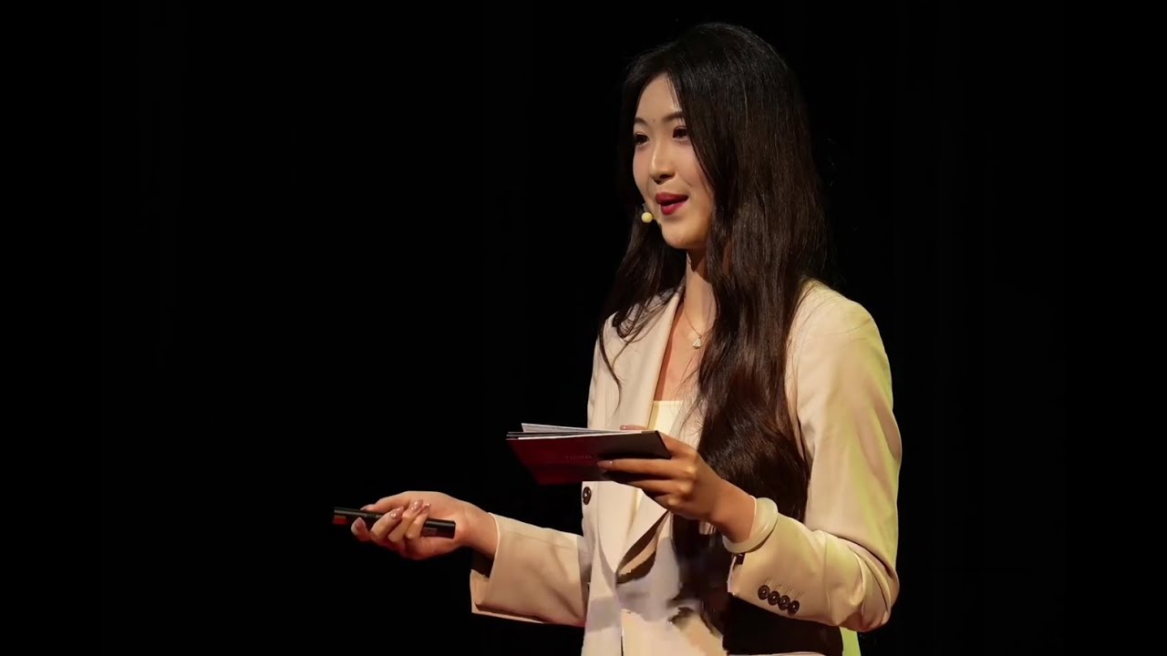 Redefining global citizenship at the edge of the infinity | Jade (Keer) Chen | TEDxSCIE Youth