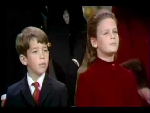 Bing Crosby & Family sing Do You Hear What I Hear