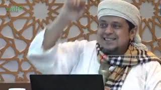 Download lagu HILARIOUS..!! THE STRUGGLE TO UPHOLD TAWHID - A Sermon by Ustadz Haikal Hassan mp3