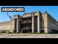 This Ohio Mall Became America’s Most Famous Ghost Mall After Years of Decline (Rolling Acres Mall)