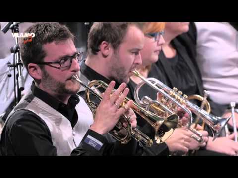 A London Overture - Philip Sparke door Brassband Bacchus