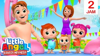 Download lagu Ayo Bermain di Taman Air | Little Angel Bahasa Indonesia | Kartun Anak Spesial Agustus mp3