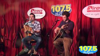 Phillip Phillips Performs Home
