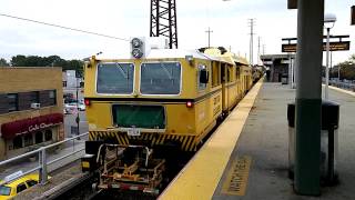 preview picture of video 'Lirr track work train Baldwin station 2'