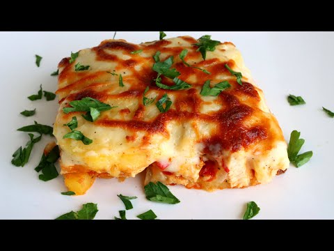 CHICKEN POTATO DISH RECIPE WITH BASEMEL SAUCE IN THE OVEN
