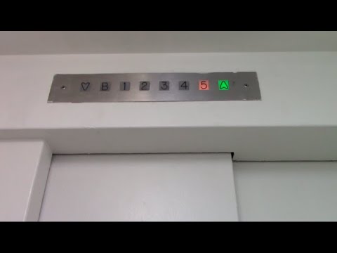 Vintage Kieckhefer Traction Elevator @ Janes Building in Racine, WI