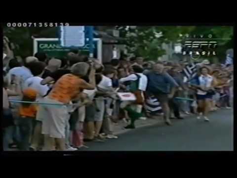 Vanderlei é atacado por Carnelius Horan