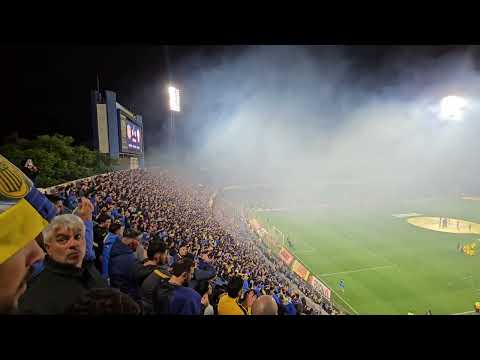 "Recibimiento impresionante a Rosario Central vs Huracán" Barra: Los Guerreros &bull; Club: Rosario Central &bull; País: Argentina