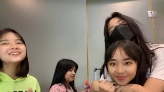 Download lagu Live Showroom Christy JKT48 & Yori Nunu Afiqah Zee Beby Anin - 13-1-21 mp3 Download lagu Live Showroom Christy JKT48 & Yori Nunu Afiqah Zee Beby Anin - 13-1-21 mp3