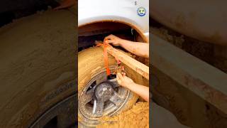 Download lagu Toyota hilux stuck in mud offroading. how to bring it out from mud. Is toyota hilux really powerful. mp3 Download lagu Toyota hilux stuck in mud offroading. how to bring it out from mud. Is toyota hilux really powerful. mp3