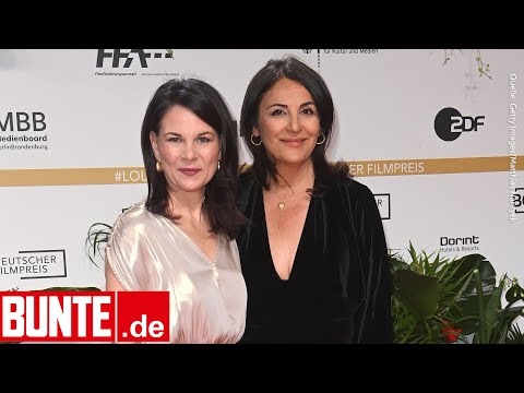 BUNTE.de exklusiv - Annalena Baerbock in Traumrobe – doch alle schauen auf ihre Füße