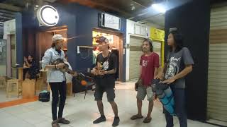 Download lagu Pengamen Ciputat Ambyar,, Wali Langit Bumi mp3