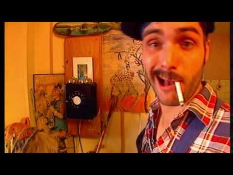 Les Gros Cons - DVD1-17 - le réparateur de téléphone