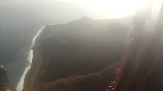 preview picture of video 'Полёты на параплане в Чандидасе/Paragliding fly in Candidasa'