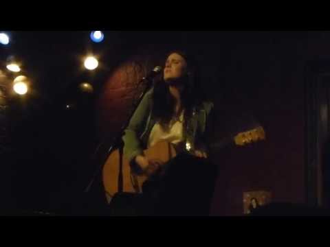 Sarah Carnegie sings Jac Stones "Let Go"