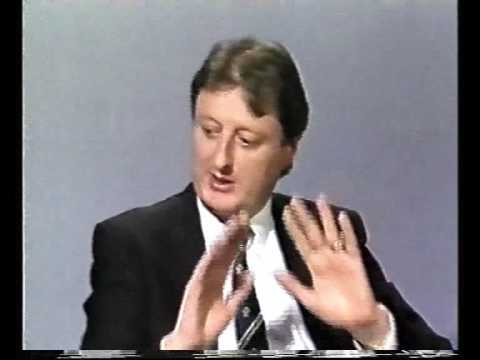 Phil Taylor vs Mike Gregory - 1992 Embassy World Finals - Part 9/20