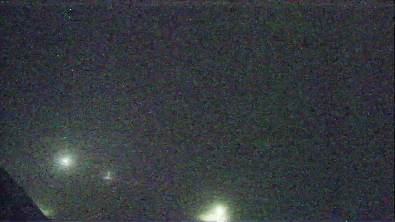 Live webcam view of Aso Volcano Museum & Kusasenri