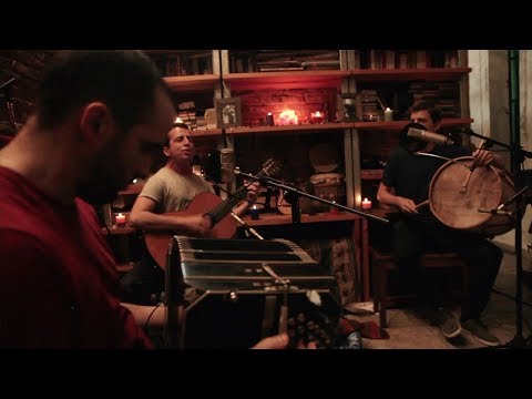 A pura Ushuta - Juan Quintero, Santiago Segret y Andrés Pilar