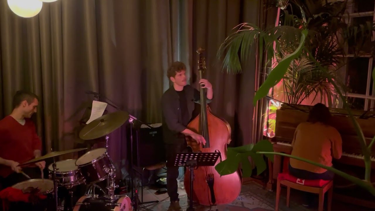 Danielle Friedman Trio - Mundi (Live at Jazzmatazz, Orangerie, Berlin)