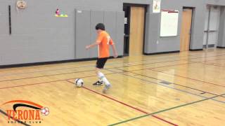 preview picture of video 'First touch receive; Verona Area Soccer Club Player Development Program (U11-U14)'