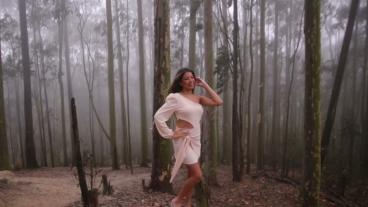 Laysa I Bosque dos Eucaliptos