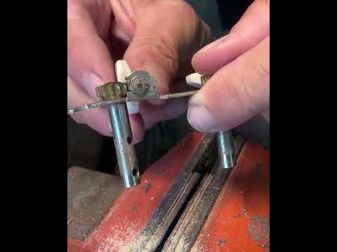 Loose Tuner Repair #tunerrepair #loosetuners #cheaptuners #guitarrepair #acousticguitar