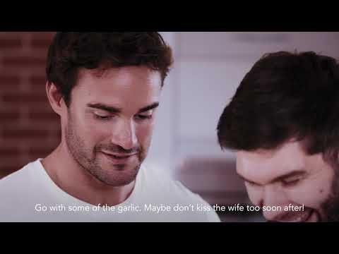 Thom Evans Cooks Beef Fajitas