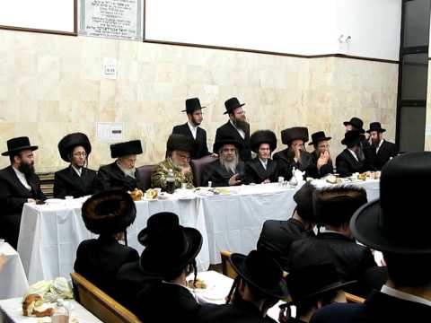 Karlsburg - Skulen Sheva Brachos in Boro Park Part 3