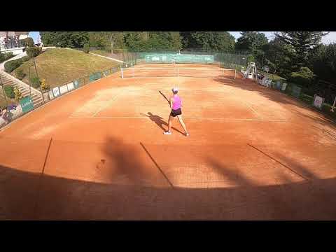 BOREZ Lou (3/6) vs BUDNIK Agata (4/6)