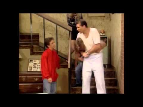 Al Bundy beats up people