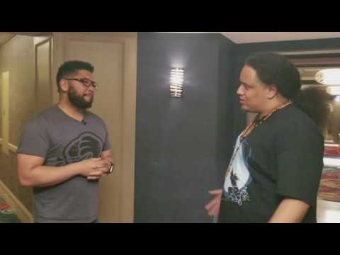 Combofiend and Yipes run into each other at Evo 2017 #evo2017